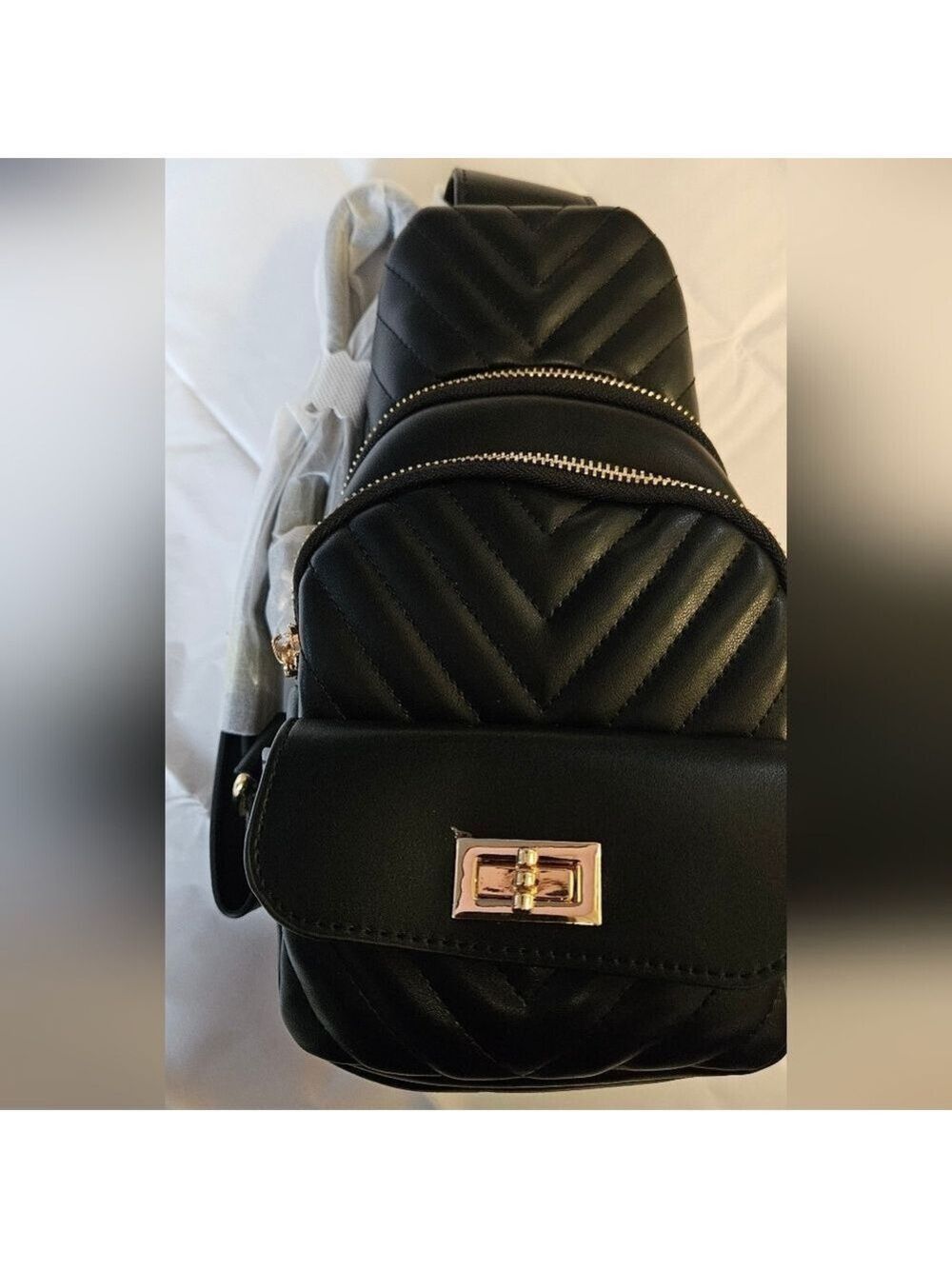 Black Sling Faux Leather Sling Bag New - Picture 4 of 6